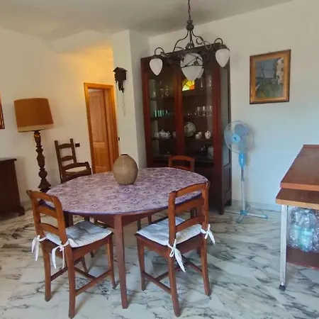 Casa de Férias Casa Chantal Fiumaretta di Ameglia